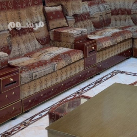yakhthon-athath-mstaaml-balryad-0544725121-tsh-alathath-alkdym-balryad-yshylon-alaafsh-balryad-big-0